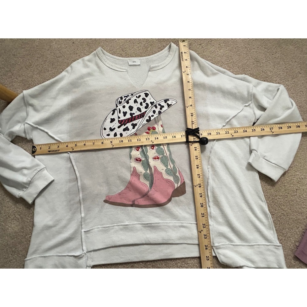 12PM Graphic Sweatshirt Women Cowgirl Hat Cactus Pink Boots Light Gray Pullover - Picture 6 of 7